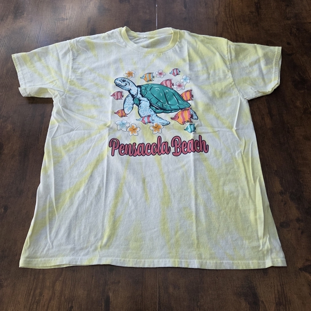 Alvins Island Mens Sea Turtle Graphic Tee Shirt Light Yellow Size Large